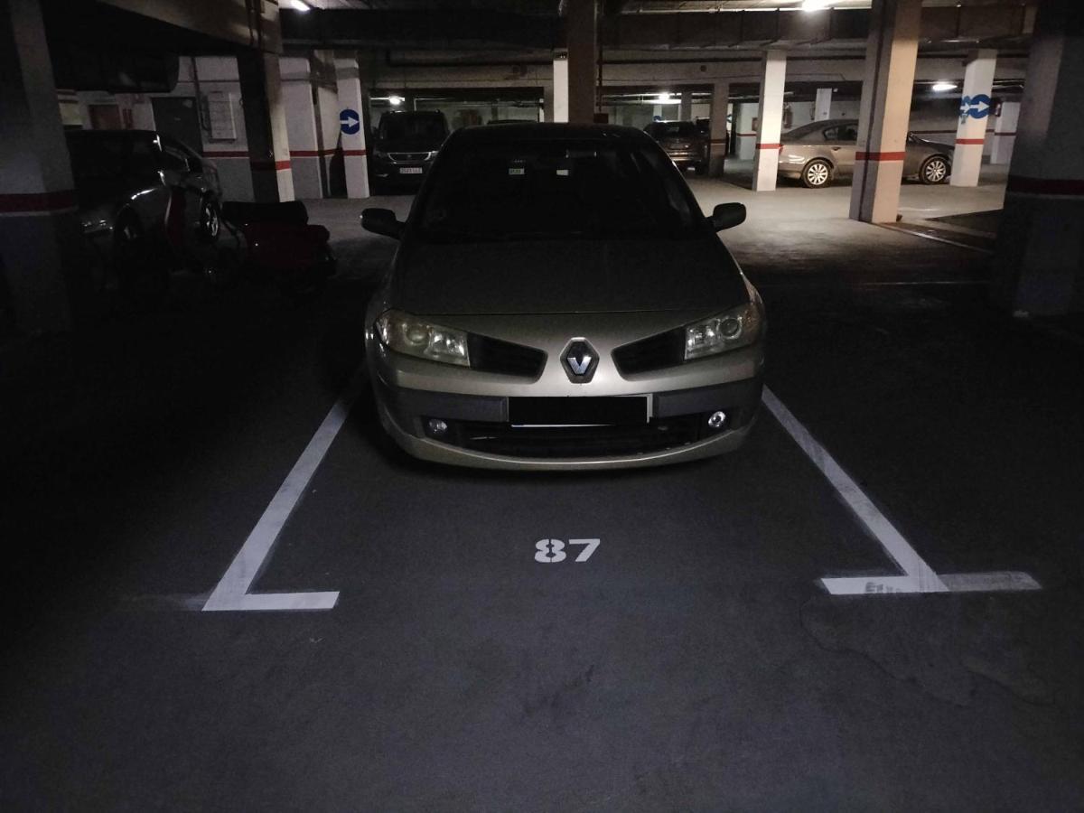 Triana Boutique Free Parking *