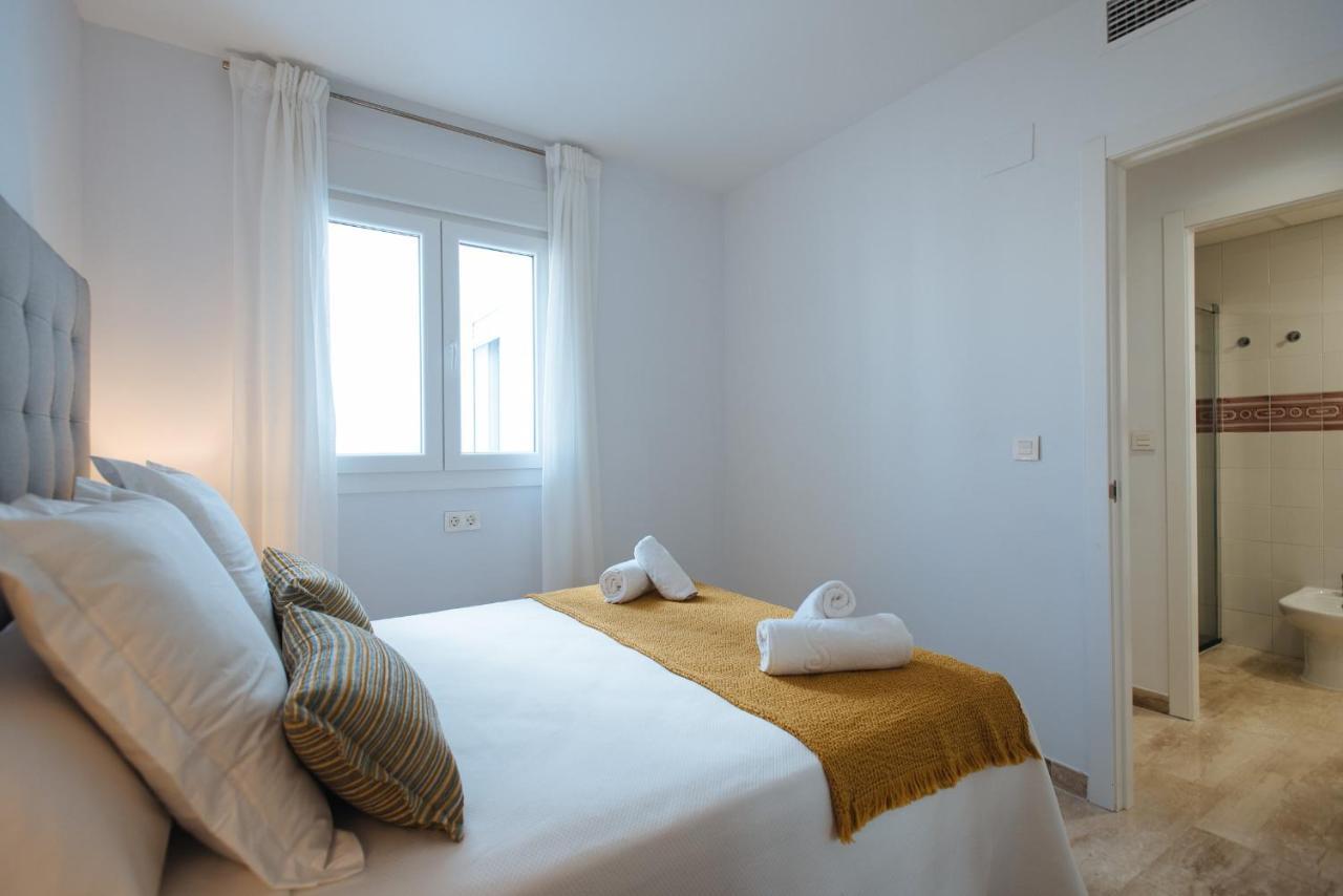 Triana Boutique Free Parking *